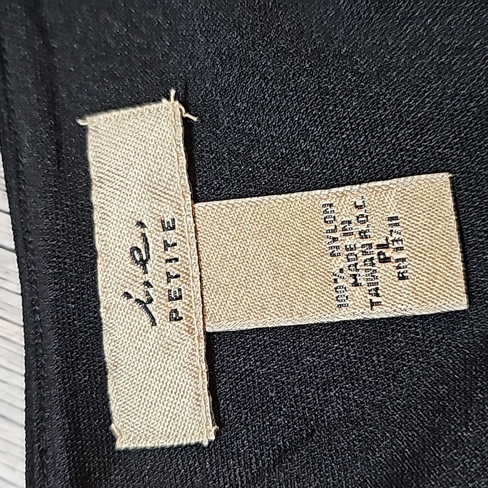 NEW i.e. PETITE BLACK LINED SLEEVELESS CICKTAIL DRESS - Picture 12 of 13